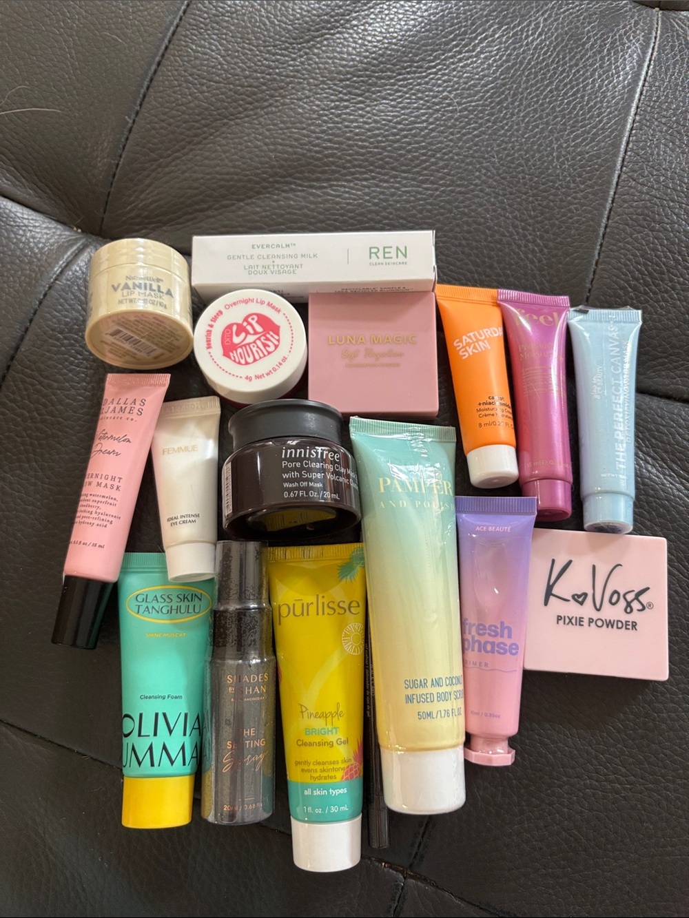 Assorted Women’s Makeup and Skincare Set - Multi-Color Selection